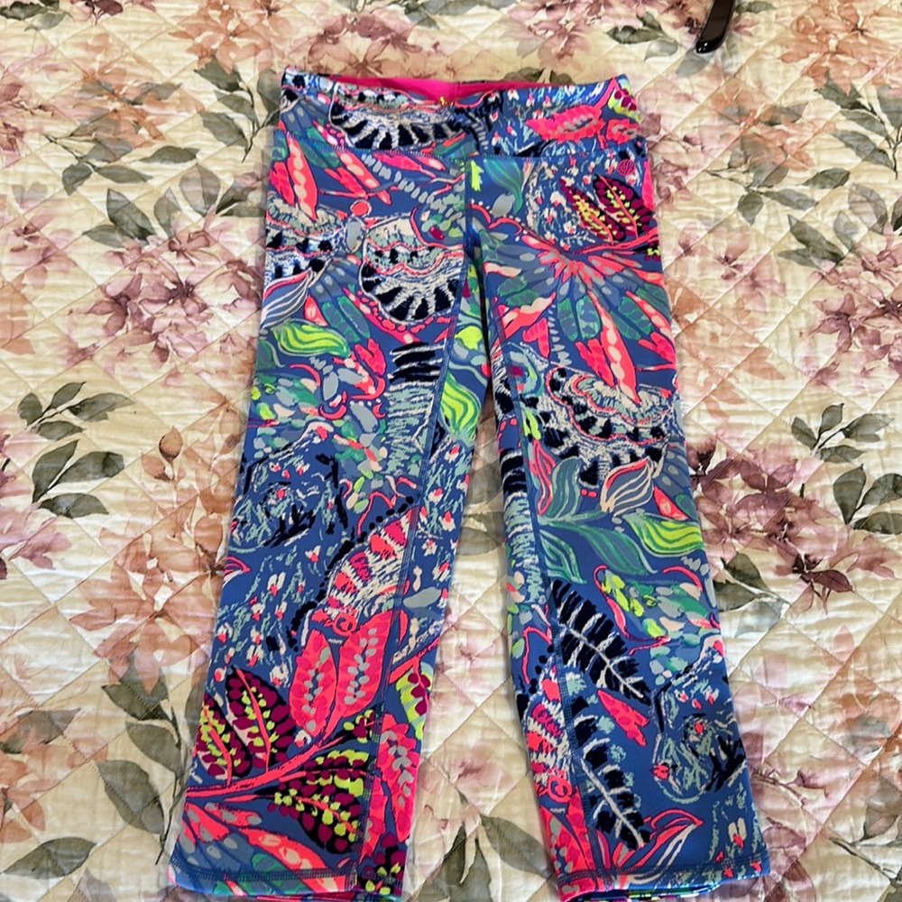 Size S Lilly Pulitzer Cropped Leggings